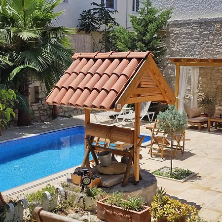Kugu Hotel