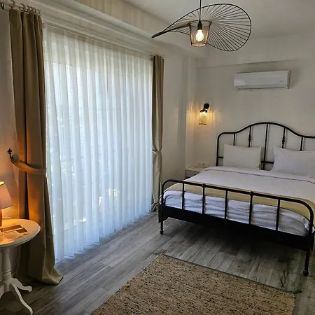 Otel Kuğu Urla
