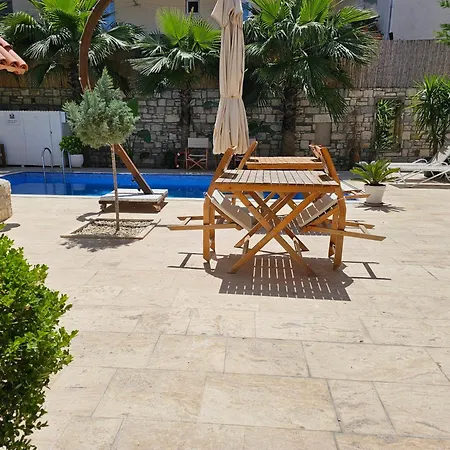 Otel Kuğu