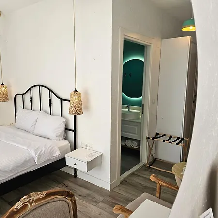 Hotel Kugu *
