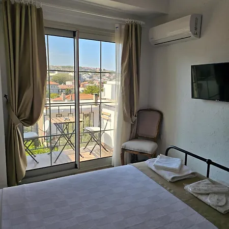 Otel Kuğu Urla