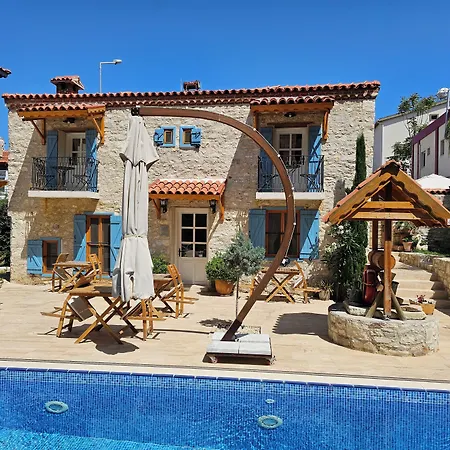 Otel Kuğu *