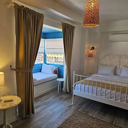 Otel Kuğu *